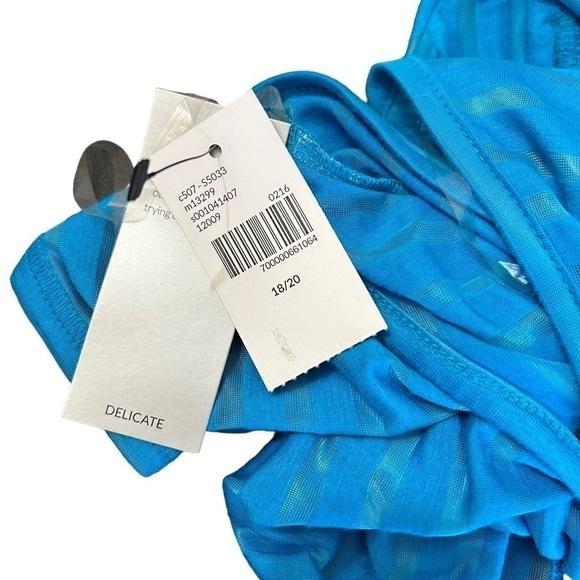 Lane Bryant Delicate Striped Blouse • NWT • Size: 2X (18/20) - Picture 5 of 7